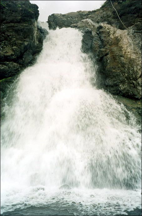 водопад Ревун